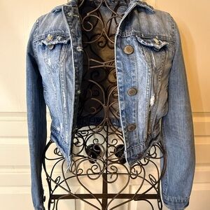 American Eagle Outfitters Cropped Light Blue Jean Jacket